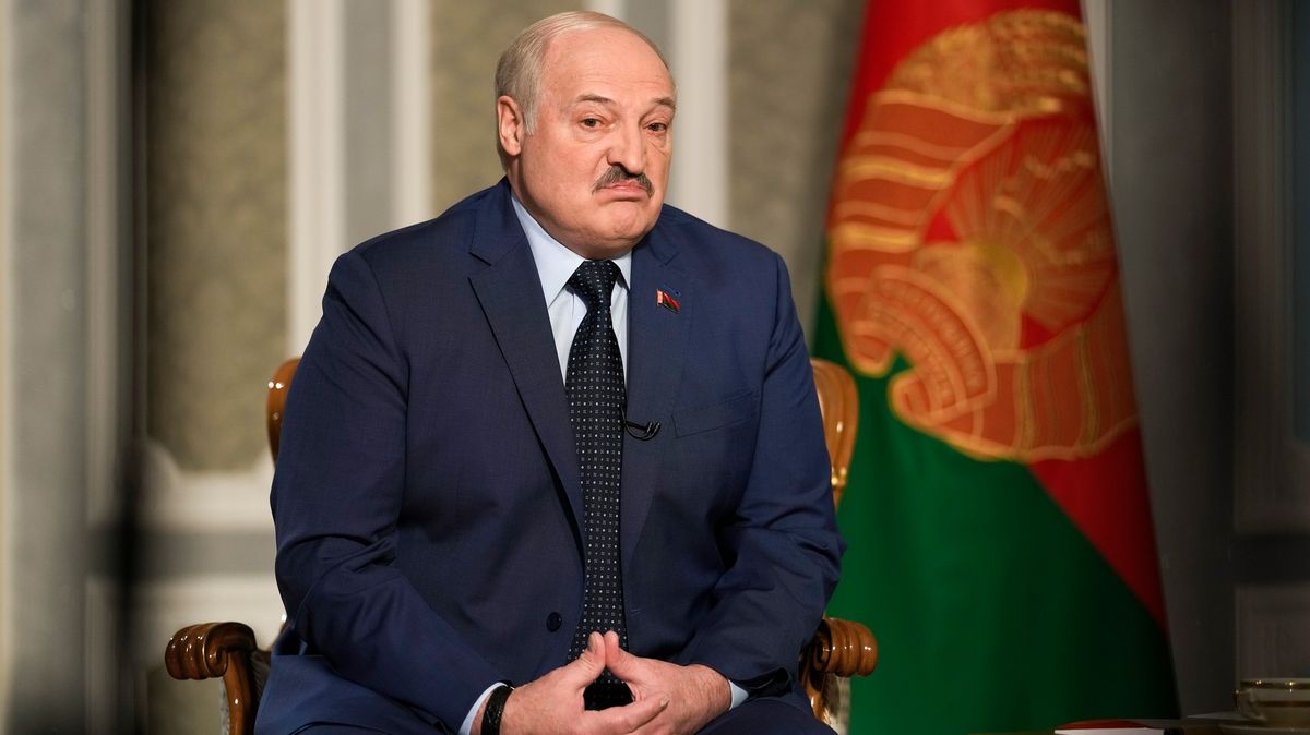 Lukašenko vyzrál na růst cen. Prostě to zakázal